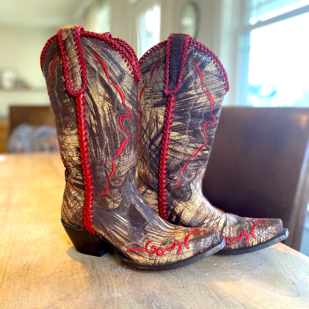 Lucchese cowboy boots
